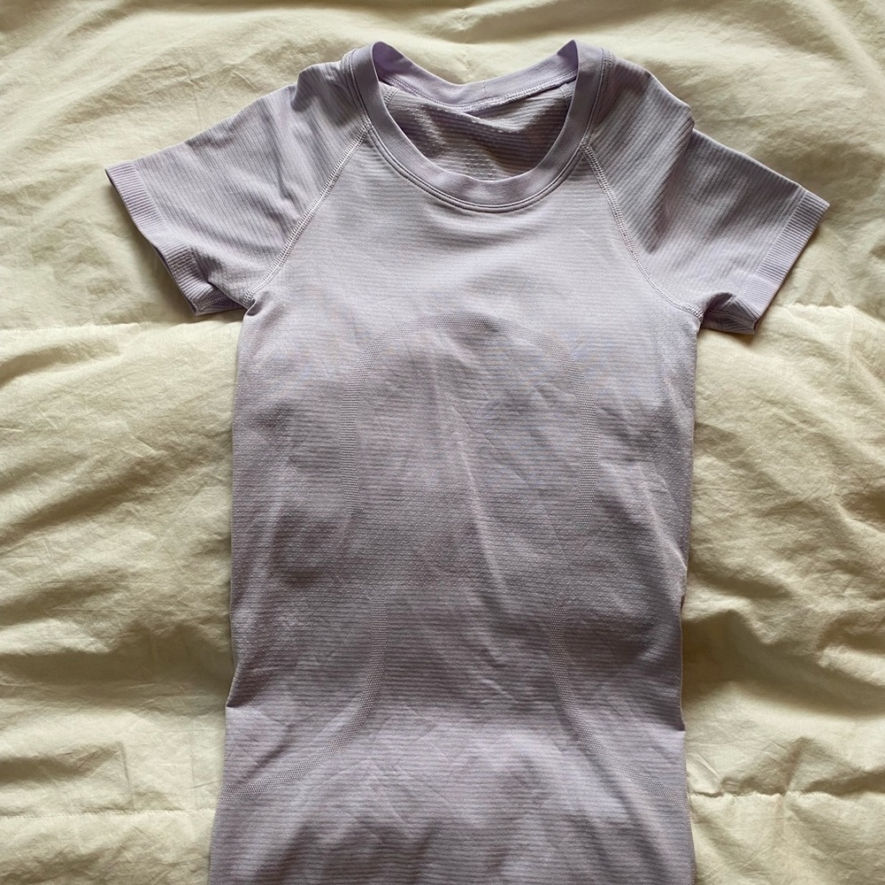 Light Purple Lululemon Swiftly Tech 💜